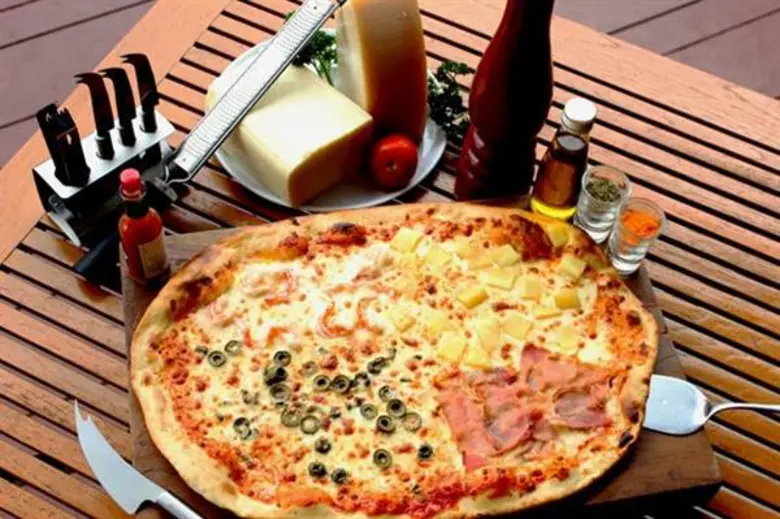 เอาใจคนรักพิซซ่า ด้วยเมนูโอ้วโหว...มันใหญ...