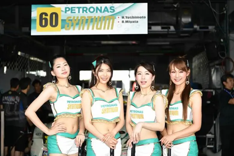 ประมวลภาพเรซควีนญี่ปุ่นสาวสวยสุดน่ารัก "ซูเปอร์ จีที เรซ 2018 "ส่งตรงจากบุรีรัมย์