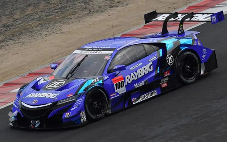 ฮอนด้า จัดสัมภาษณ์พิเศษ เจนสัน บัตตัน และ นาโอกิ ยามาโมโตะ สองนักแข่งตัวเต็งจากทีมคูนิมิตซึ ก่อนลงสนามแข่งขัน “ซูเปอร์ จีที เรซ 2018” ที่สนามช้าง อินเตอร์เนชั่นแนล เซอร์กิต จ. บุรีรัมย์