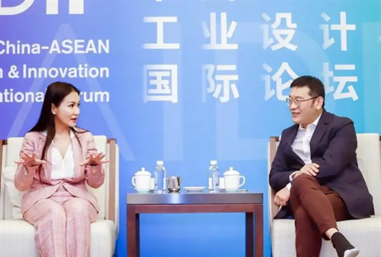 นางสาวนฤมล ภิญโญสินวัฒน์ ผู้ช่วยรัฐมนตรีป...