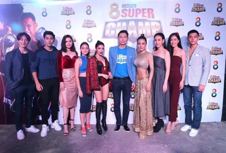 “ใบเตย-กระแต” โชว์อลังการสุดแซ่บ  ระเบิดความมันส์ “8มวยไทยซุปเปอร์แชมป์”