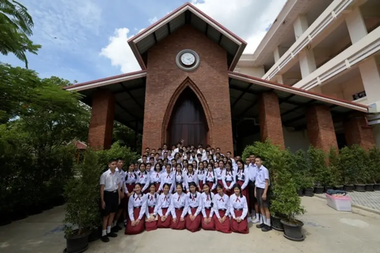 นักศึกษาสาขาวิชาวิศวกรรมคอมพิวเตอร์ คณะเท...