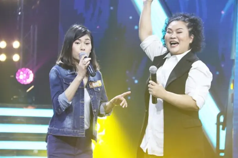 "แอน สุนิสา" นักร้องจากทางบ้าน นำเสียงร้อ...