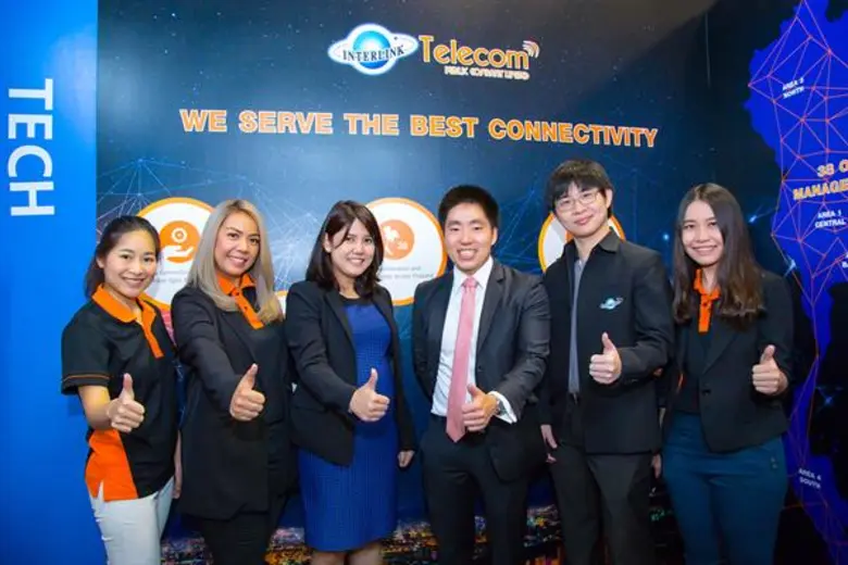 นายณัฐนัย อนันตรัมพร (ที่ 3 จากขวา) กรรมก...