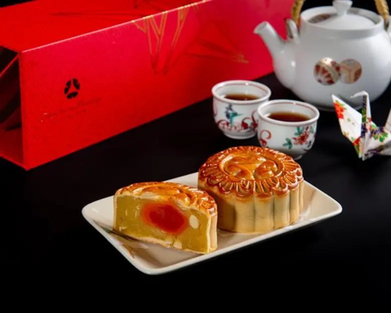 ขนมไหว้พระจันทร์ในกล่อง “โอริกามิ” จาก โรงแรม ดิ โอกุระ เพรสทีจ กรุงเทพฯ