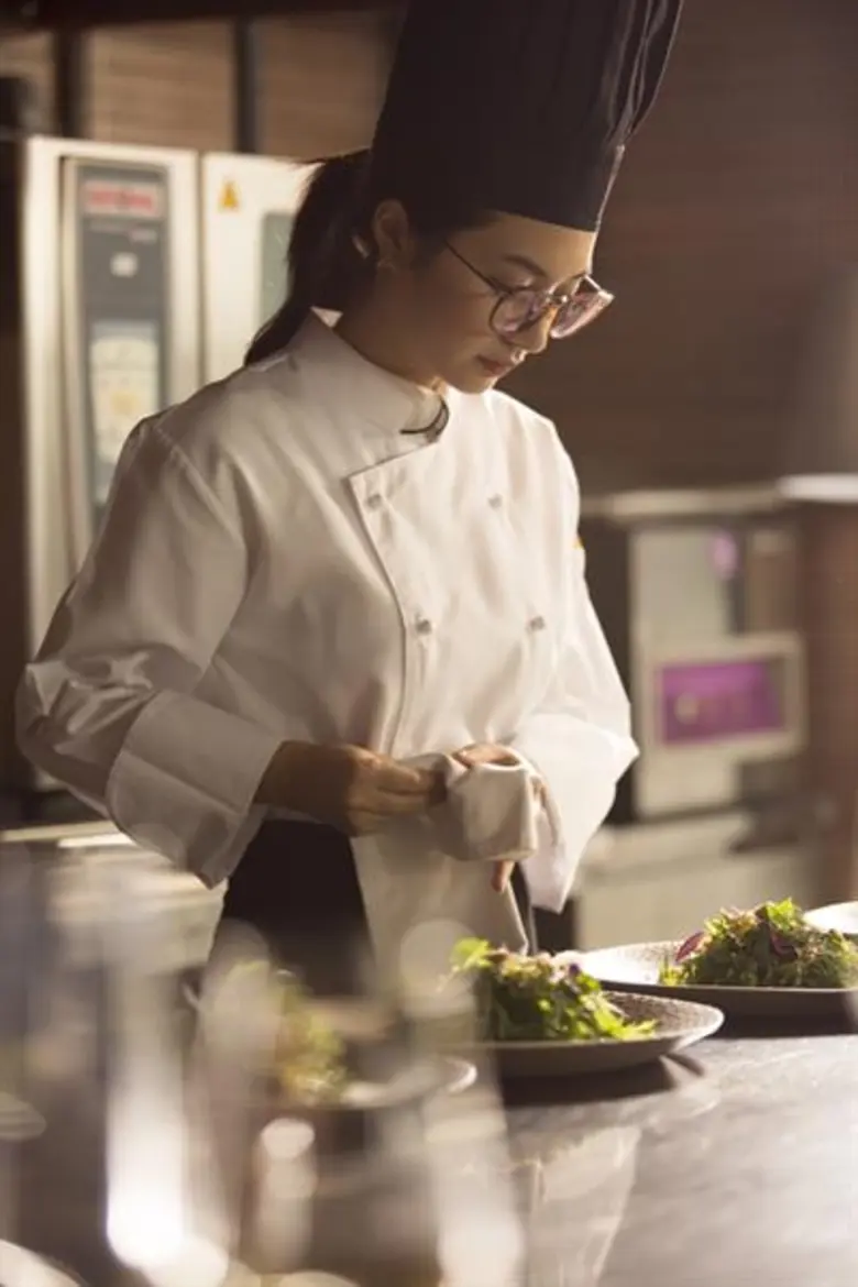 Movie Guide: “มิว นิษฐา” รับบทหนัก ประกบ 7 พระเอก ในภาพยนตร์รักแห่งปี “7days เรารักกันจันทร์-อาทิตย์”