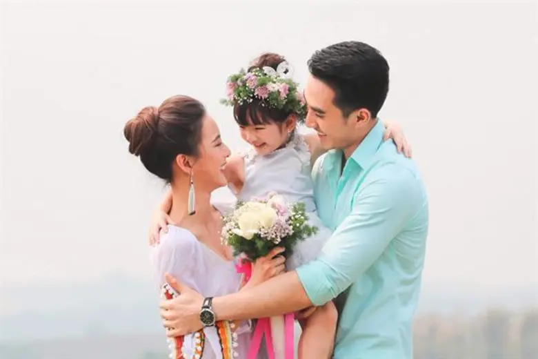 ตอนจบสุดฟิน “อินเตอร์” แม่สื่อน้อย ร้อยความรัก “บิ๊กเอ็ม-กรีน” ใน “เพชรร้อยรัก”