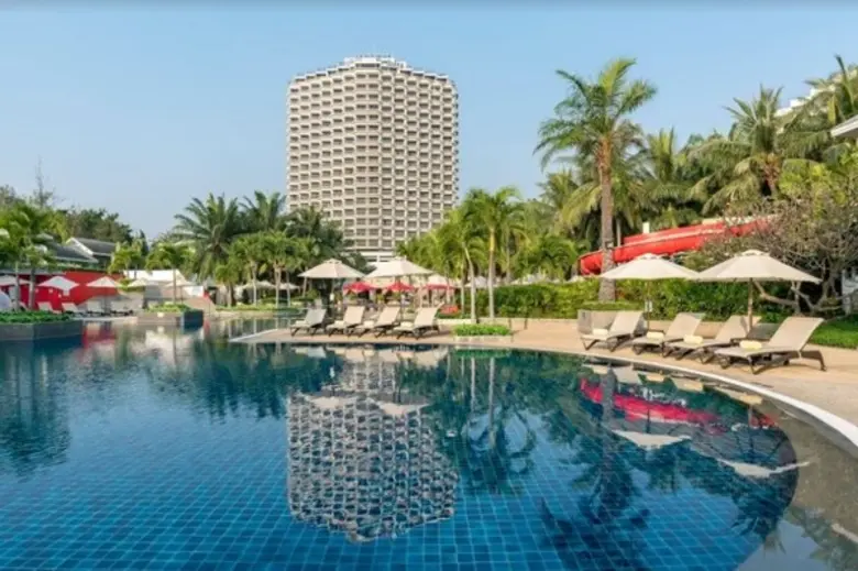 บุฟเฟ่ต์บรันช์วันเสาร์สำหรับครอบครัวริมทะเล ที่ โนโวเทลหัวหินชะอำบีช รีสอร์ท แอนด์ สปา