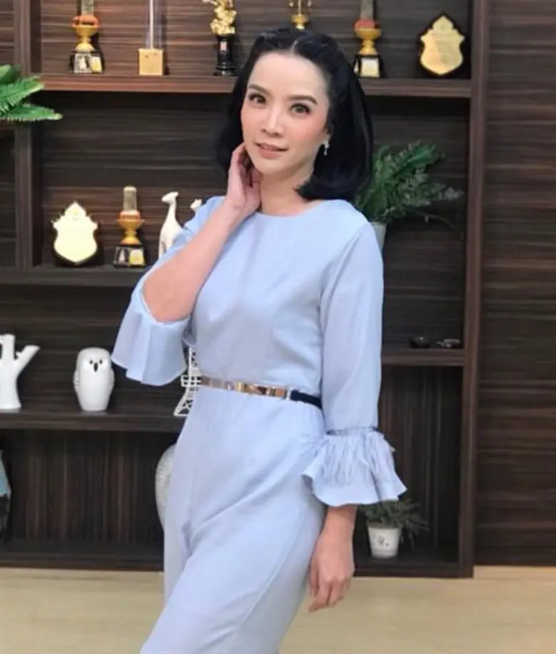 ข่าวซุบซิบ: หลี่แช หั่นผมสั้น เพื่อผู้ป่วยโรคมะเร็ง