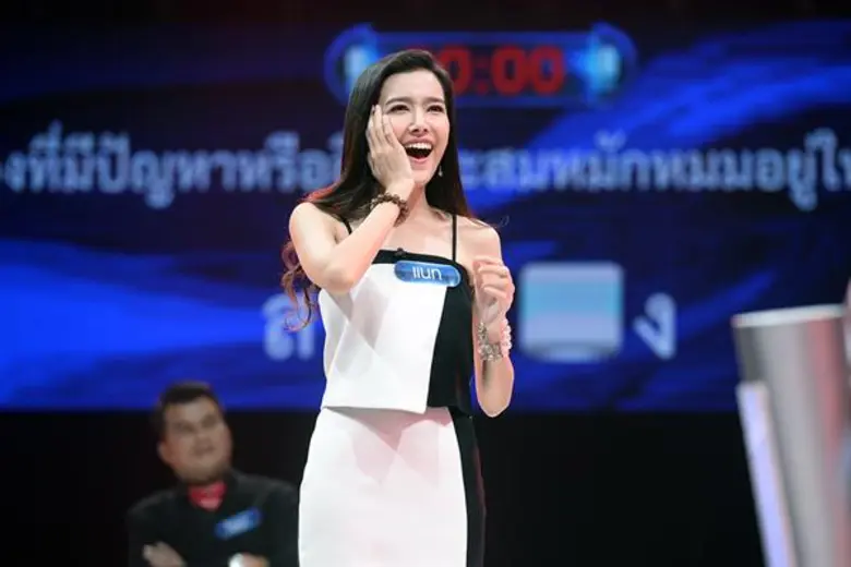 ทีวีไกด์: รายการ "ตกสิบหยิบล้าน" เชือดได้เชือด!!! “แนท ณัฐชา” ชี้เป้าดวล “ดิว อรุณพงศ์” คนบ้านเดียวกัน ใน ตกสิบหยิบล้านฯ “ศึกนักสู้ 5 ภาค”