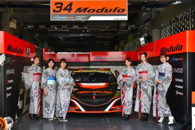 “ทีมมูเก็น” พา ฮอนด้า เอ็นเอสเอ็กซ์-จีที ติดท็อปไฟว์ “ช้าง ซูเปอร์ จีที เรซ 2018” ด้าน “ฮอนด้า เรซซิ่ง” ขับเคี่ยวสุดมันส์ทั้ง 3 รุ่น สร้างสีสันและเปิดประสบการณ์มอเตอร์สปอร์ตระดับโลกสู่สายตาแฟนชาวไทย