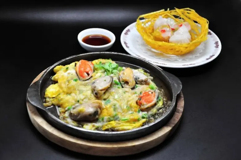 อร่อยร้อน เสิร์ฟเร็ว กับ 2 เซตเมนูกระทะร้อน ที่ ห้องอาหารจีน เดอะ เกรทวอลล์