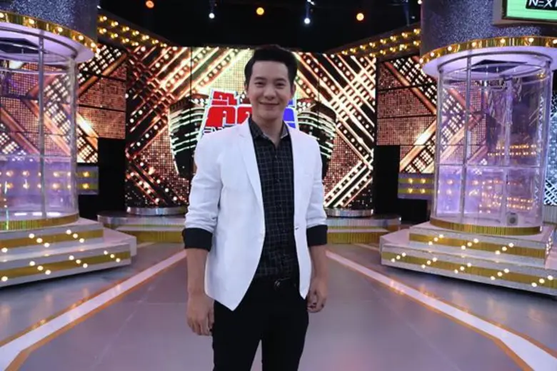 เมื่อสองพิธีกรคู่หูอย่าง "ป๋ากิ๊ก" และ "ด...