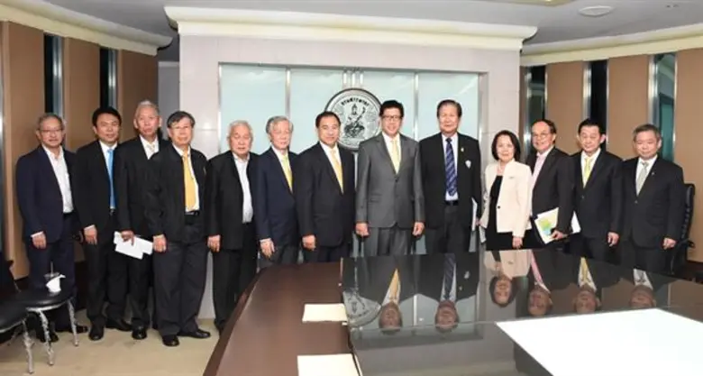 นายเอกนิติ นิติทัณฑ์ประภาศ อธิบดีกรมสรรพา...