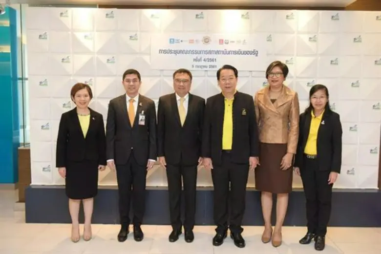 นายพรชัย ฐีระเวช ที่ปรึกษาด้านเศรษฐกิจการ...