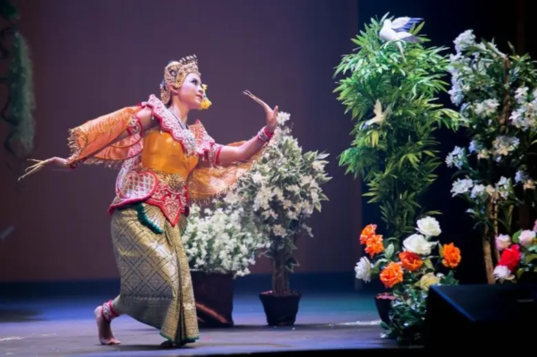 มหกรรมการแสดงเครือข่ายวัฒนธรรมข้ามชาติ มศว แหล่งเรียนรู้รากแก้ววัฒนธรรม ไทยแลนด์ 4.0