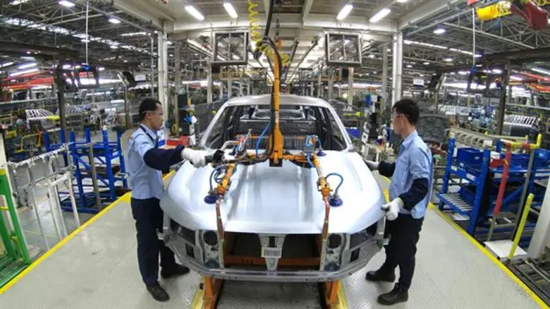 ฟอร์ดเดินหน้าเปิดสายการผลิต “เรนเจอร์ แร็พเตอร์”  ณ โรงงานฟอร์ด ไทยแลนด์ แมนูแฟคเจอริ่ง พร้อมส่งมอบแก่ลูกค้าทั่วประเทศสิงหาคมนี้