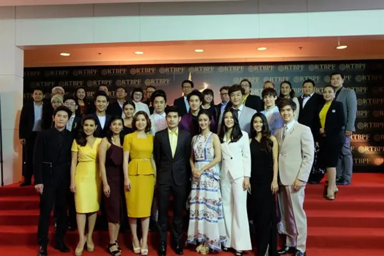 สมาพันธ์สมาคมวิชาชีพวิทยุกระจายเสียงและวิ...