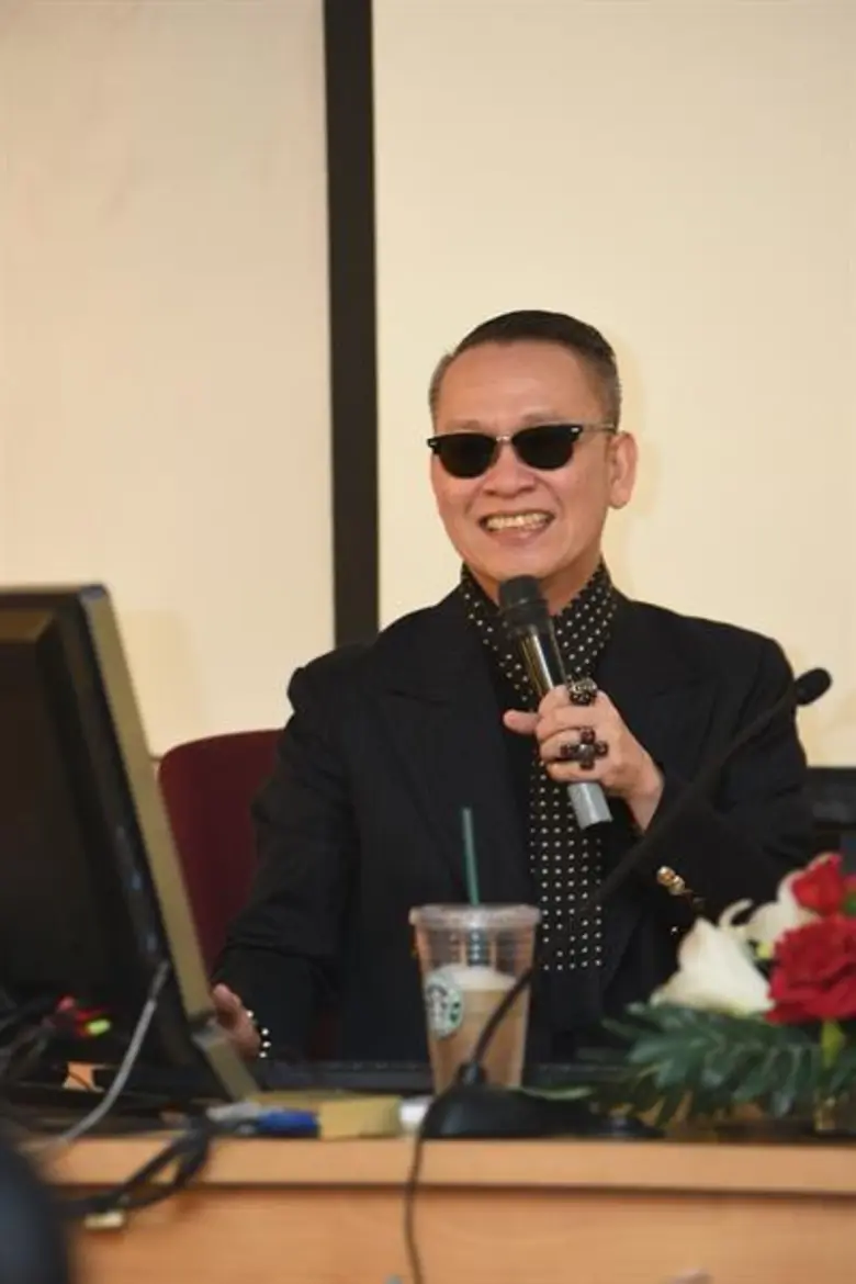 “ตือ-สมบัษร” แชร์ 6 เคล็ดลับวิชาให้นักศึกษาแบบไม่กั๊ก ครีเอทอีเว้นท์อย่างไรให้ปัง แถมยังสร้างยอดขายด้วย