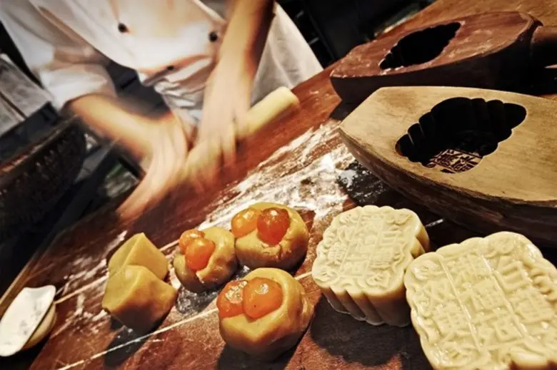 ต้อนรับเทศกาลขนมไหว้พระจันทร์ ณ โรงแรมอินเตอร์คอนติเนนตัล กรุงเทพฯ