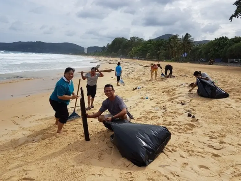 บียอนด์ รีสอร์ท กะรน รวมใจเก็บขยะคืนความสวยงามให้หาดกะรน