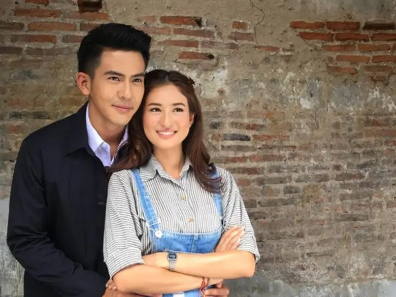 เป็นการโคจรมาพบกันครั้งแรกของคู่พระนาง "เ...