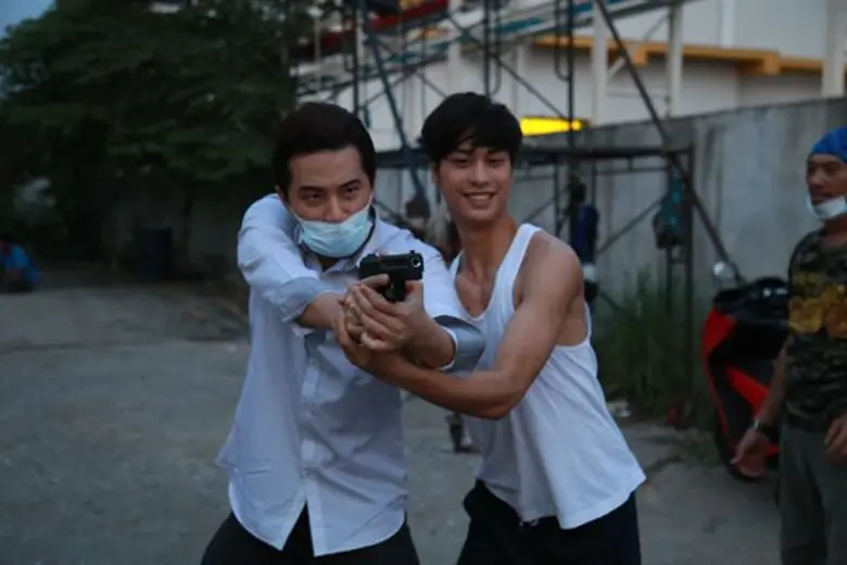 ปิดฉากคนร้ายที่แท้จริง 'บี้’ ถูก 'ก้อย’ ยิงดับจบทุกปมคลายทุกความลับ ใน 'เรื่อง ลับ หลัง’ ตอนจบ!!!!