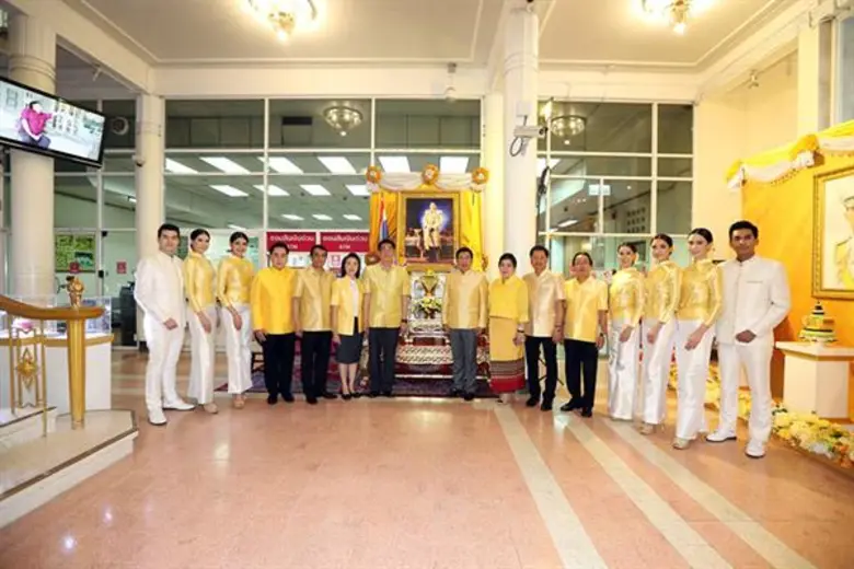 นายชาติชาย พยุหนาวีชัย ผู้อำนวยการธนาคารอ...