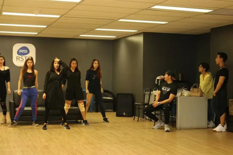 เรียกว่าเคมีเข้ากันสุดๆ สำหรับนักร้องลูกท...