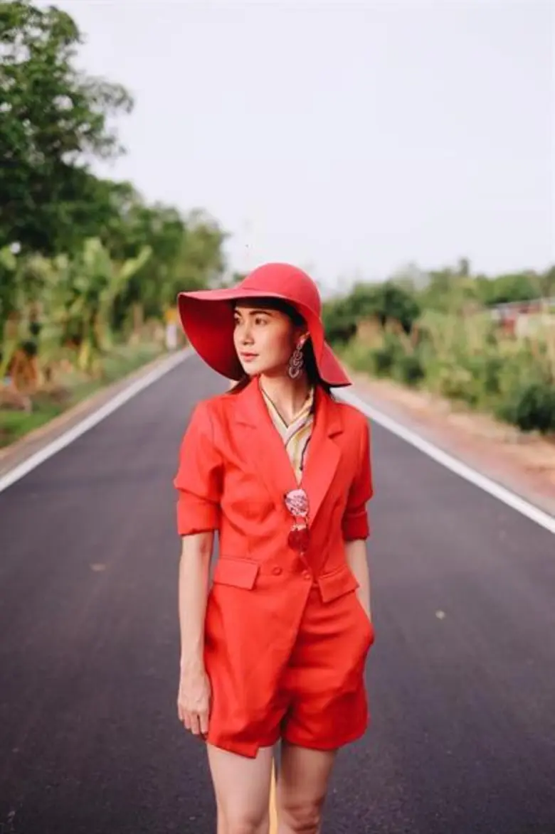 ทีวีไกด์: รายการ "หลงรักยิ้ม" ฝรั่ง “แดเนียล เฟรเซอร์” ดี๊ด๊าสุด ควงดาราสาว “จ๊ะจ๋า พริมรตา” เที่ยวภาคกลาง สมุทรสาคร