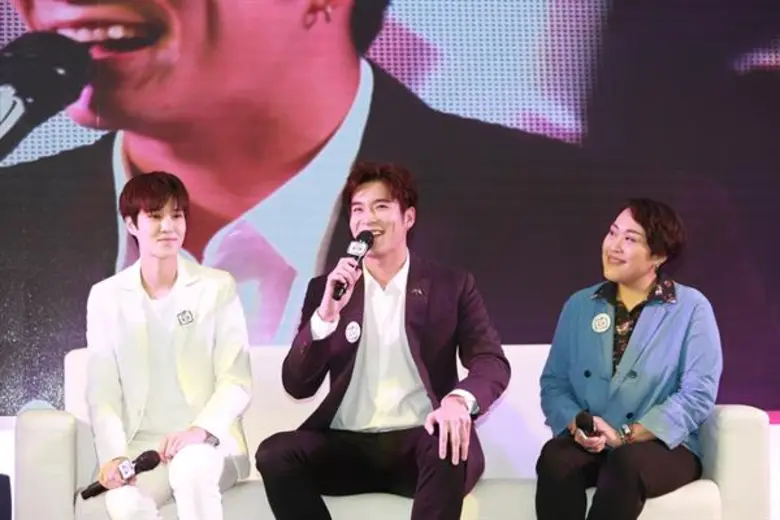 มะเร็งวิทยาสมาคมแห่งประเทศไทย จัดโครงการ “Lung Live: รายงานสดจากช่องอกคุณ” รณรงค์สร้างความตระหนักรู้ เสริมความเข้าใจ ให้คนไทยรู้เท่าทันมะเร็งปอด