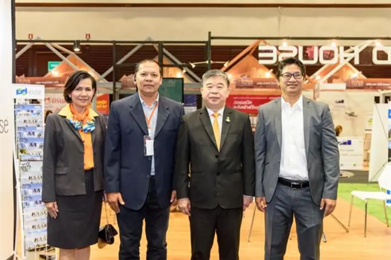 นายสิทธิพร สุวรรณสุต ประธานเจ้าหน้าที่บริ...