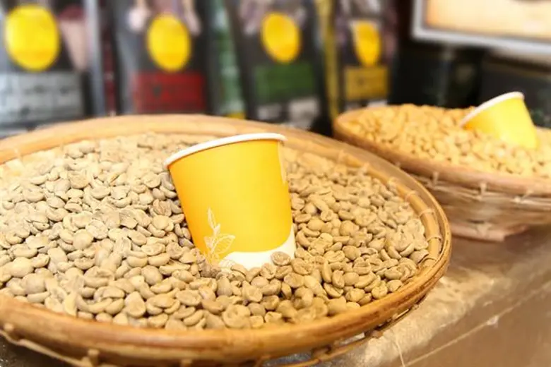 สมเด็จพระเทพรัตนราชสุดาฯ สยามบรมราชกุมารี...