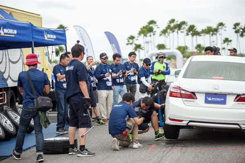 มิชลิน เผยโฉม 'มิชลิน ไพรมาซี่ 4’ ยางรุ่นใหม่ที่ให้ความปลอดภัยทั้งตอนใหม่และใกล้หมดดอก ภายใต้แนวคิด “อายุยางเปลี่ยน ความมั่นใจไม่เคยเปลี่ยน”1