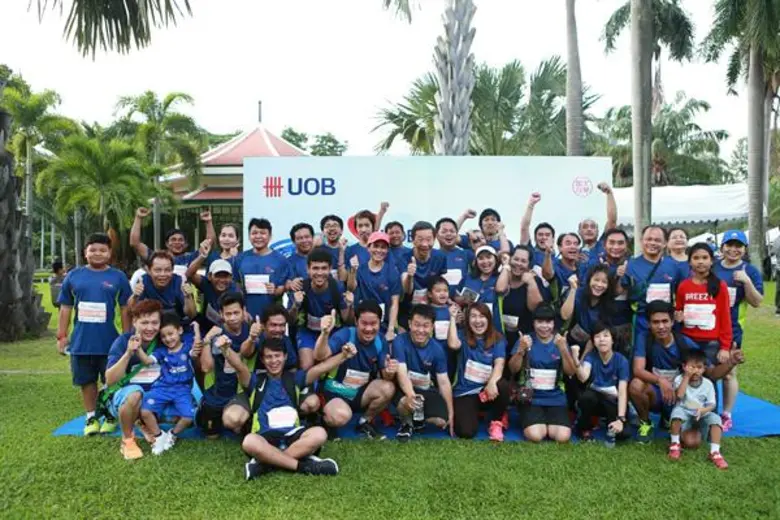 ยูโอบี รวมพลังสร้างปรากฏการณ์ครั้งสำคัญ! นำทีมพนักงานและลูกค้า พร้อมด้วยพันธมิตร กว่า 3,000 คน ส่งต่อความดีในกิจกรรม 2018 UOB Heartbeat Run/Walk ระดมทุนกว่า 2.2 ล้านบาท มอบโอกาสทางการศึกษาแก่เยาวชนในโรงเรียนพระดาบส
