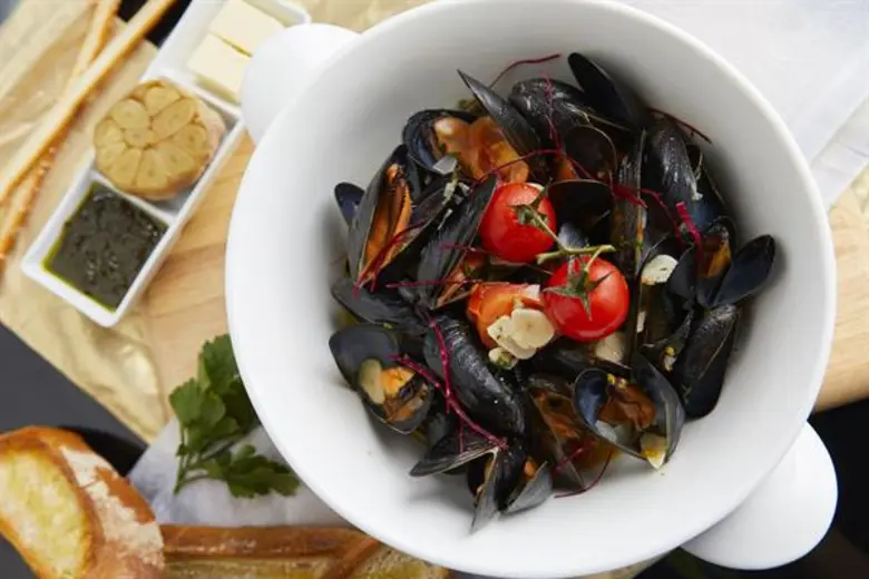 ลิ้มลองความอร่อยกับ เมดิเตอร์เรเนี่ยน ซีฟู้ด ปรุงสไตล์อิตาเลี่ยนแท้ๆ ณ ห้องอาหารอิตาเลี่ยน ดอน จิโอวานนี โรงแรมเซ็นทาราแกรนด์ เซ็นทรัลพลาซา ลาดพร้าว กรุงเทพฯ