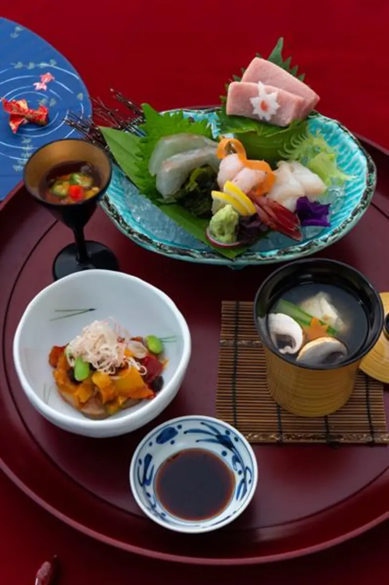 กลับมาอีกครั้งกับเมนูพิเศษช่วงฤดูร้อนของประเทศญี่ปุ่น ณ ห้องอาหารยามาซาโตะ