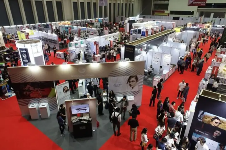 SILMO Bangkok 2018 ก้าวสู่เวทีเทรดแฟร์เพื่อธุรกิจแว่นตาของภูมิภาคอาเซียน การันตีคุณภาพด้วยยอดผู้เข้าชมงานกว่า 3,750 ราย จาก 42 ประเทศทั่วโลก