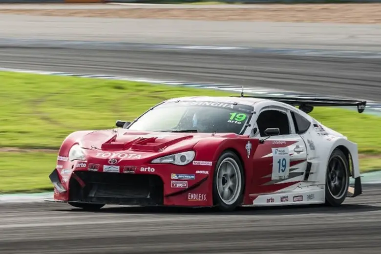 “โตโยต้า ทีมไทยแลนด์” พร้อมล่าแชมป์ Thailand Super Series 2018 ดวลความเร็วริมหาดบางแสน