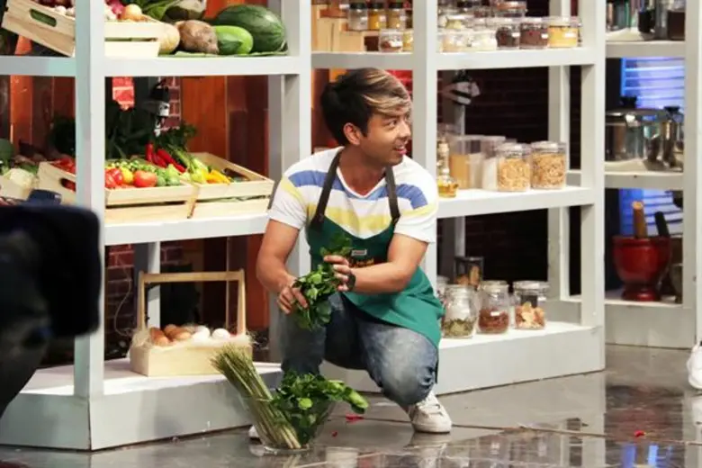 ทีวีไกด์: รายการ “My Mom Cooks เชฟไม่ทิ้งแถว” “ท็อป ดารณีนุช” จัดหนักวัตถุดิบสุดครีเอท วัดเลเวลฝีมือ!  “กวาง ab normal” ปะทะเดือด “แปม ศิรภัสรา” พร้อม 2 คุณแม่! ใน “My Mom Cooks”