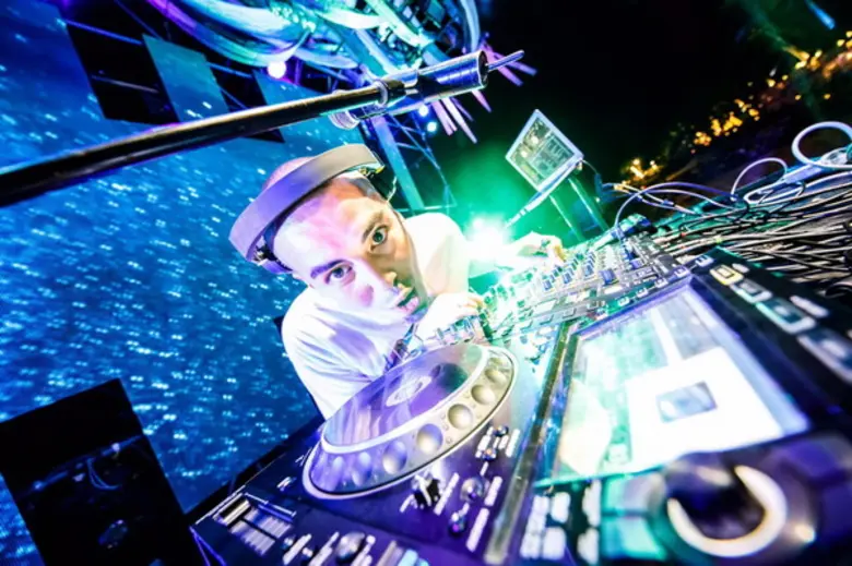 “เอวีโปรเจคท์” ผนึกกำลังสายการบินบางกอกแอร์เวย์สและททท. เนรมิตเกาะสมุยให้เป็นเกาะแห่งเสียงดนตรีและไลฟ์สไตล์ จัดเทศกาล “บางกอกแอร์เวย์ส พรีเซนต์ มุยเฟสต์ 2018”