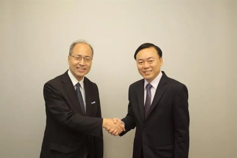 ภาพข่าว: Economic Intelligence Center ธนาคารไทยพาณิชย์ (SCB EIC) จับมือ Mizuho Research Institute Ltd.(MHRI) ลงนาม MOU เพื่อขยายความร่วมมือด้านงานวิจัยทางเศรษฐกิจและธุรกิจระหว่างไทย และ ญี่ปุ่น