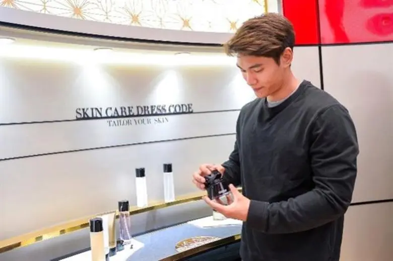 BOUTIQUE EXPANSION. GIORGIO ARMANI BEAUTY AFTER POWERFULLY ACHIEVED RANK #1 จิออร์จิโอ อาร์มานี่ บิวตี้ เปิดบูทีคใหม่ใจกลางเมือง ที่ ZEN @ Central World