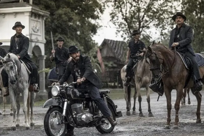 Movie Guide: เมื่อขุนพันธ์ ผกผันสู่ด้านมืด “คนตายไม่เป็น” รวมตัวกับ “เหล่าเสือ” “ขุนพันธ์ 2” เปิดการต่อสู้ครั้งยิ่งใหญ่ ด้วยศรัทธาเหนือศาสตรา