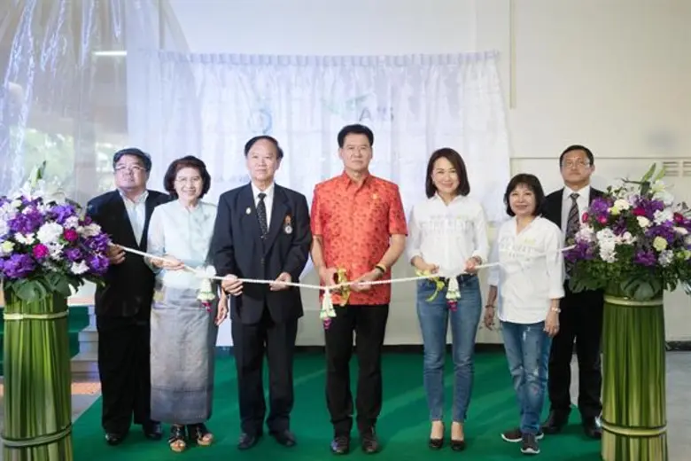 เอไอเอส ขยายคอลล์ เซ็นเตอร์ สร้างอาชีพแด่ผู้พิการ แห่งที่ 13 จ.นครราชสีมา เผยประสิทธิภาพการทำงานสูง ใฝ่รู้ สมาธิดี มีใจบริการ