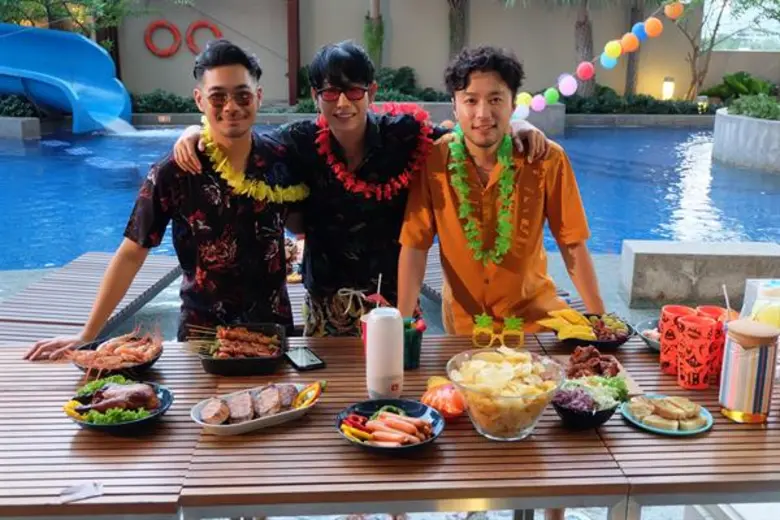 รายการ "Palit's World (ผลิตเวิร์ล)" ผลิตโ...