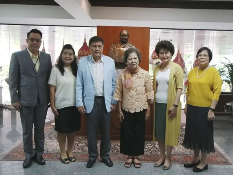 ท่านเสรี ที่ปรึกษาอธิการบดี ม.ศรีปทุม บริจาคเงิน 4 ล้านประเดิมก้อนแรกสร้าง ศูนย์ปฏิบัติธรรมบรรณรุจิ