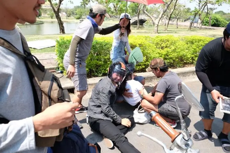 เป็นฉากหนึ่งในละคร คุณย่าดอทคอม ที่ไอซ์ ศ...