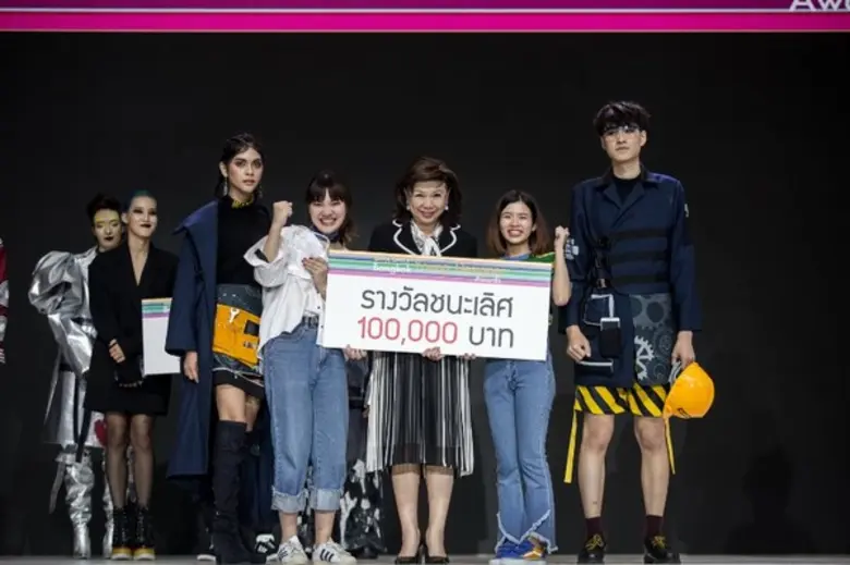 การผสานที่ลงตัวของวิศวะและแฟชั่น ในธีมแคชชวล โซไซตี้ 4.0 ส่งทีมยังดีไซเนอร์จากรั้วแม่โดมคว้าชัยไปญี่ปุ่น