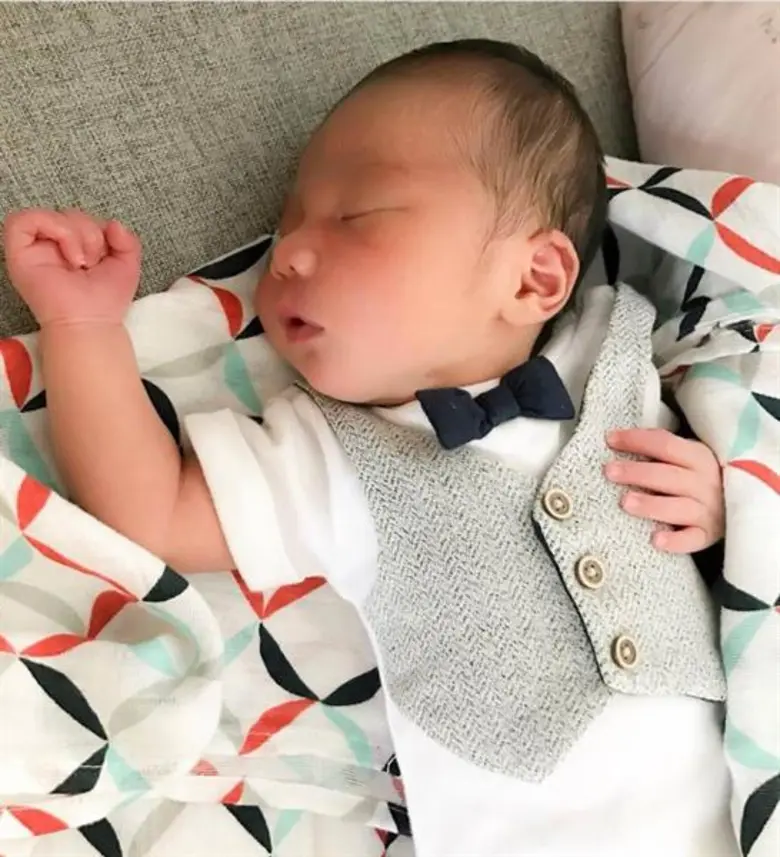 กลับบ้านแล้วจ้า “น้องแมคลาเรน” และ “แม่เบนซ์ พริกไทย”